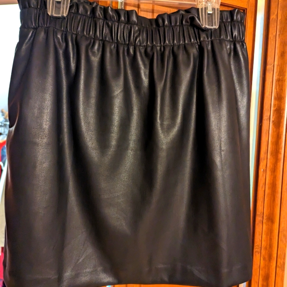 Loft Vegan Leather Skirt